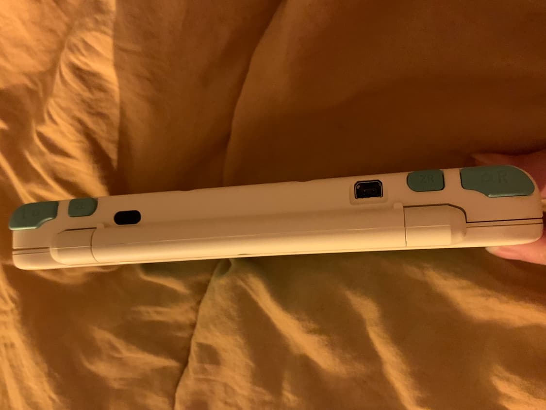 닌텐도 2DS XL 동물의 숲 에디션 상품이미지5