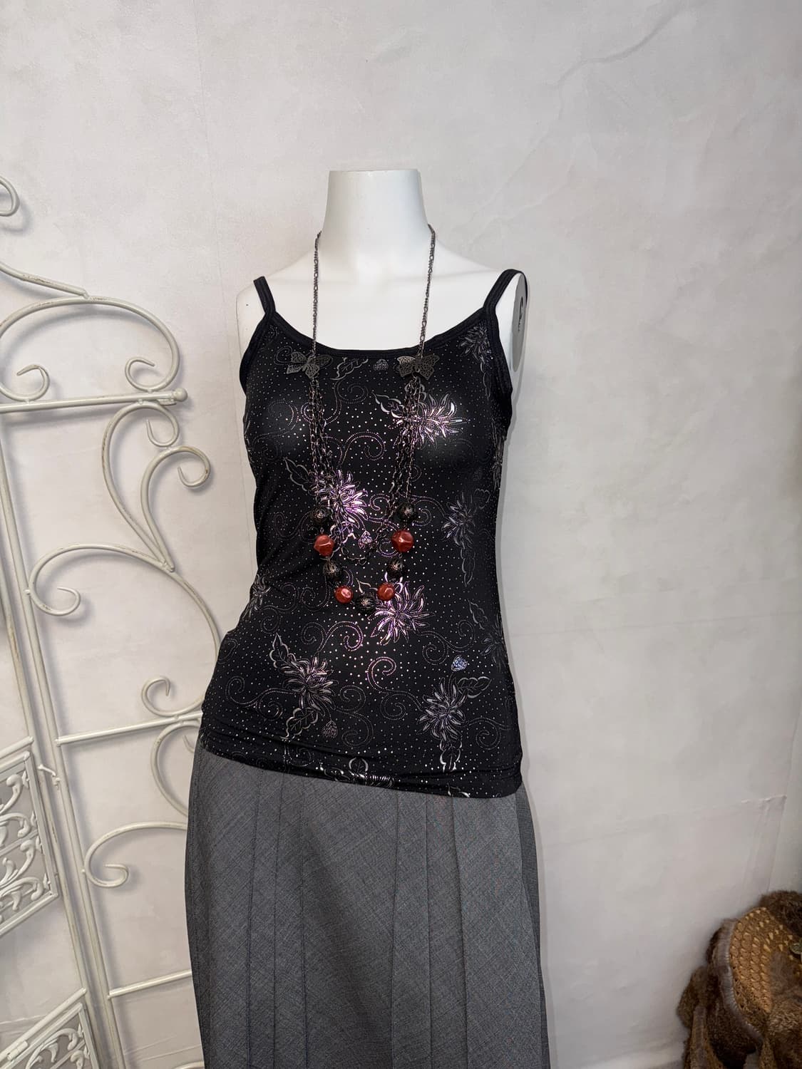 Black metal silver oriental floral 슬리브리스 상품이미지5