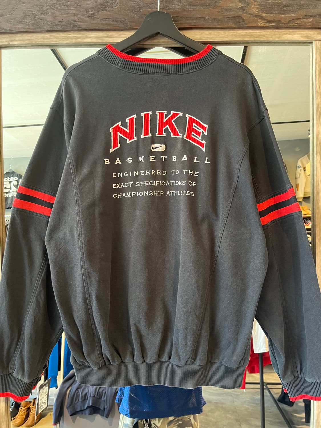 나이키 90s 피그먼트 블랙 레드 농구공 배스킷볼 스우시로고 자수 라이닝 상품이미지6