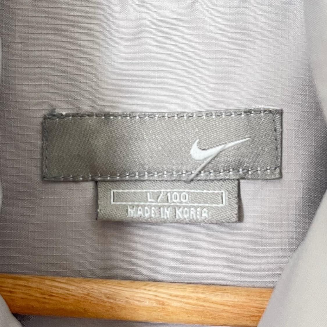 나이키 화이트 그레이로고 패딩 점퍼  상품이미지6