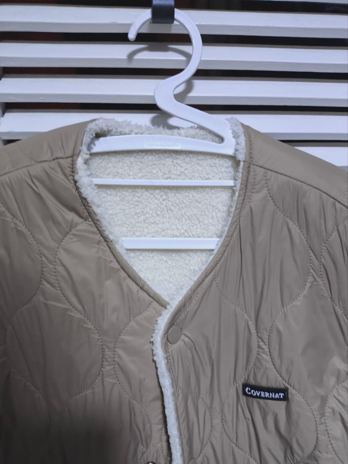 커버낫 리버시블 양털 패딩 조끼 상품이미지3