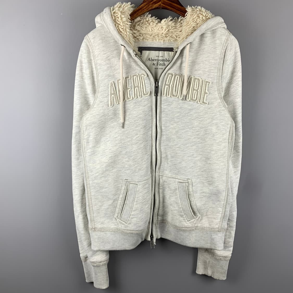아베크롬비 y2k 와투케 울프조 백메란지 후드집업 상품이미지2