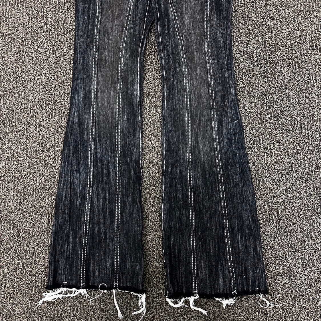 어반드레스 여성 워싱 데님 부츠컷 흑청바지 S 상품이미지6