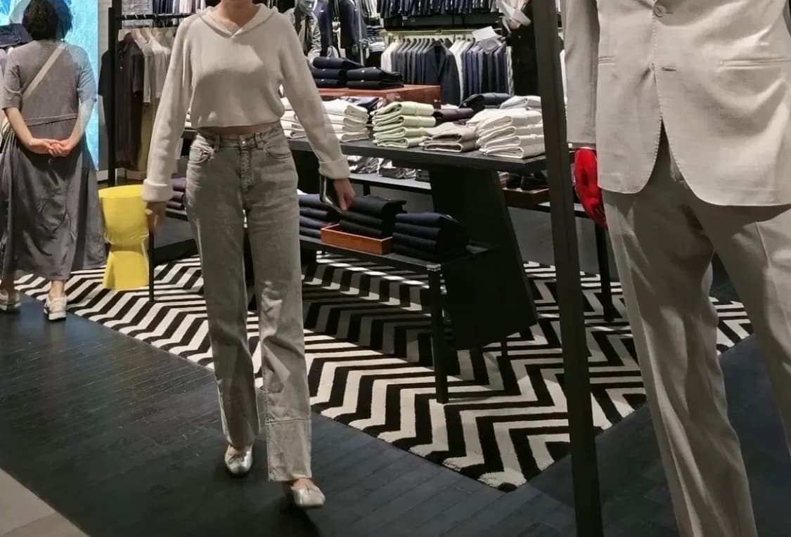 브루넬로쿠치넬리크롭니트 상품이미지1