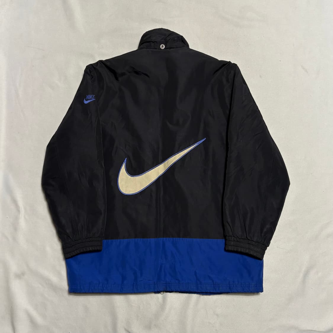 100 나이키 90s 올드스쿨 누빔 자켓 상품이미지3