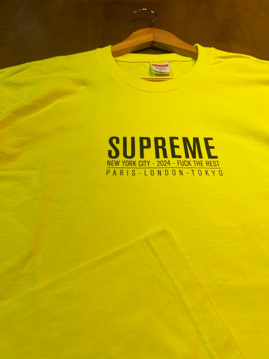 슈프림 파리 티셔츠 형광 XL 상품이미지2