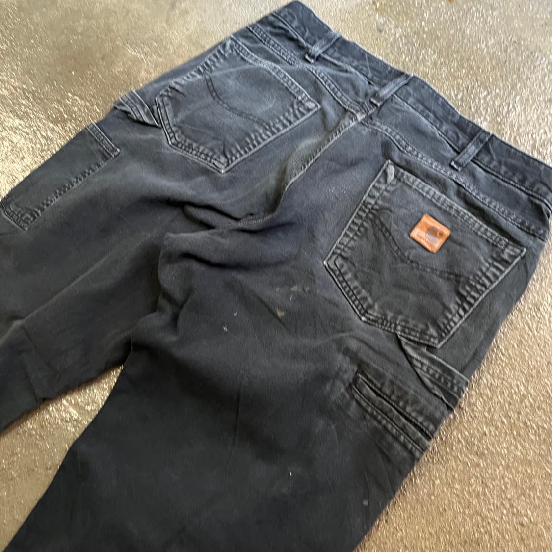 Carhartt 데미지 카펜터 팬츠 (33“) 상품이미지4