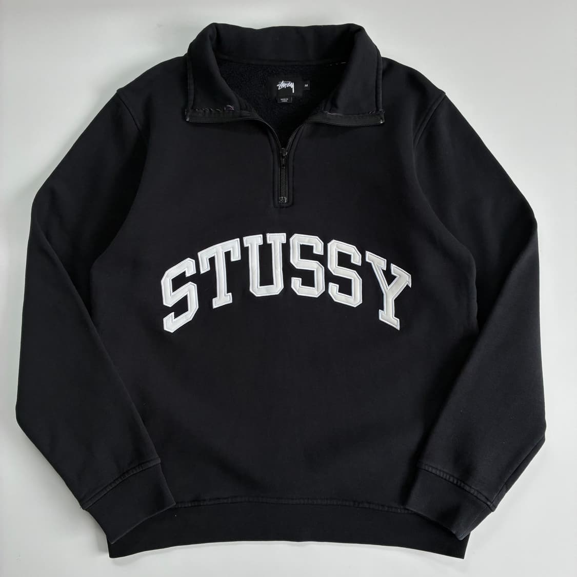 Stussy 스투시 재팬라인 아치로고 하프집업 스웻맨투맨 상품이미지1