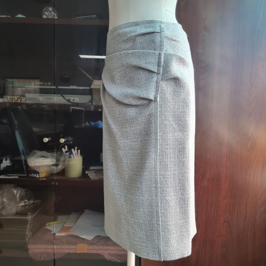 한섬 MINE 마인 울35혼방 이태리원단 스커트 (26인치) 상태완벽 상품이미지4