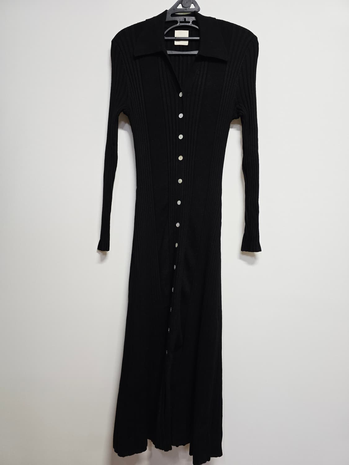 님프 블랙 골지 니트 롱 원피스 상품이미지1