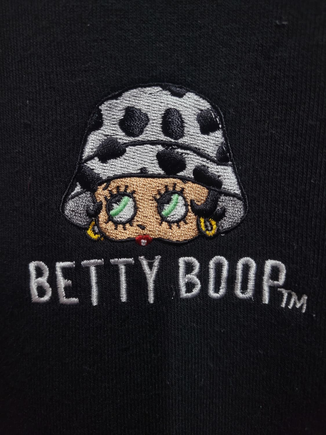 BETTY BOOP 베티붑 자수로고 입체 백로고 빅로고 오버핏 맨투맨 상품이미지4