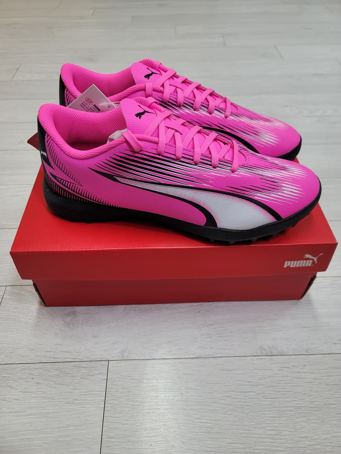 (255)푸마 풋살화 울트라 플레이 TT[대전 직거래도 가능] 상품이미지4