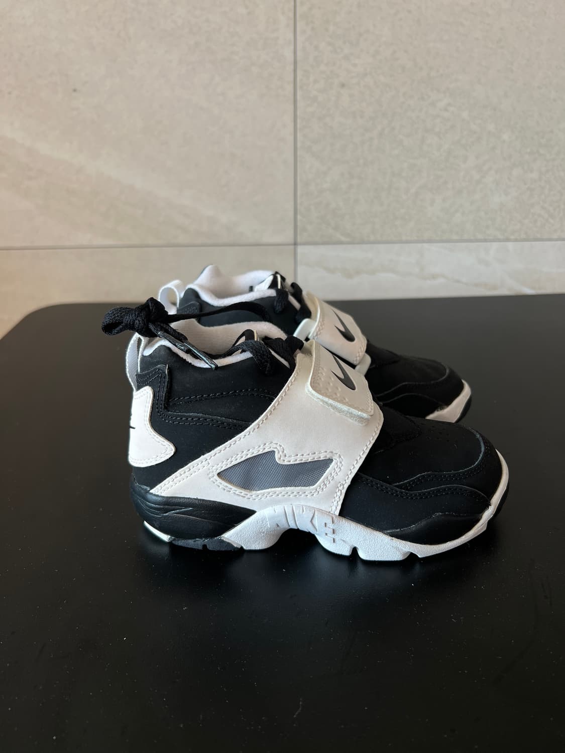 [165mm] 나이키 다이아몬드 터프 2 (블랙/화이트) no 상품이미지2