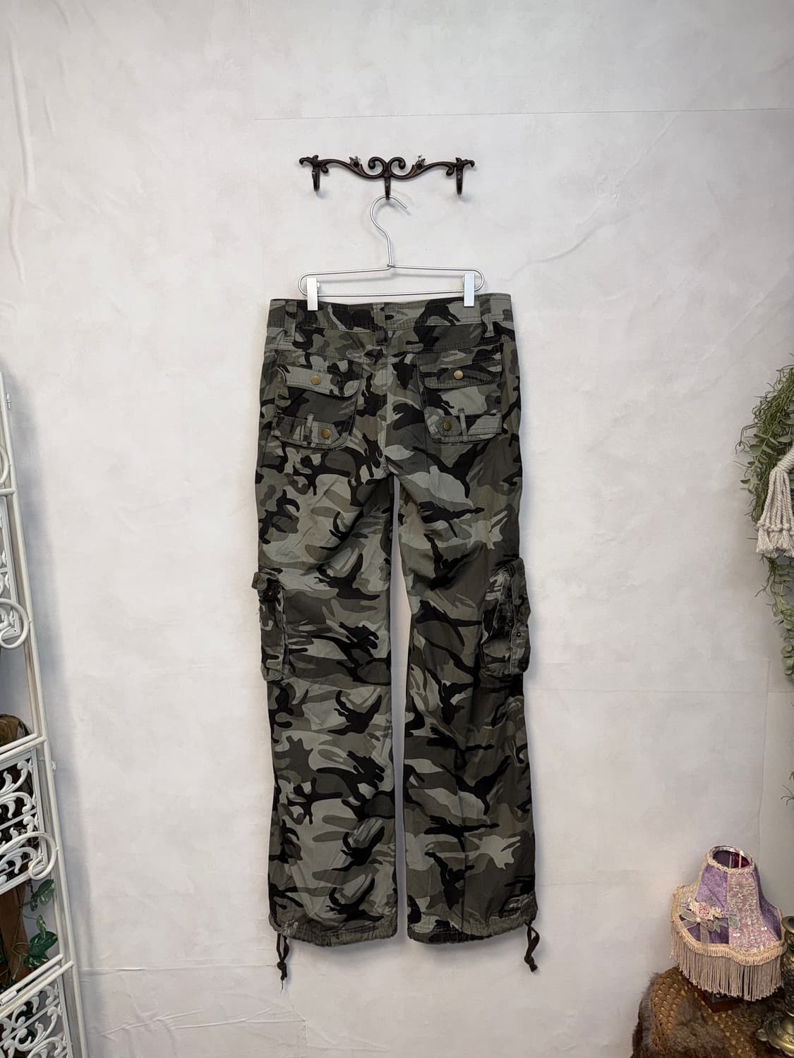Ash khaki camouflage multi pocket 카고팬츠 상품이미지5