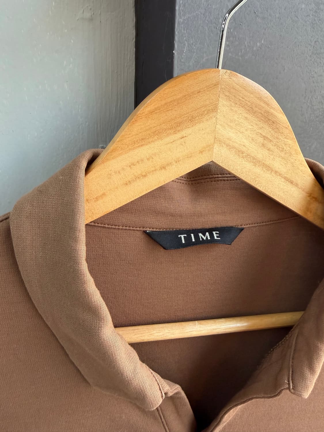 100/ 타임옴므 버튼리스 로고 PK반팔 상품이미지5