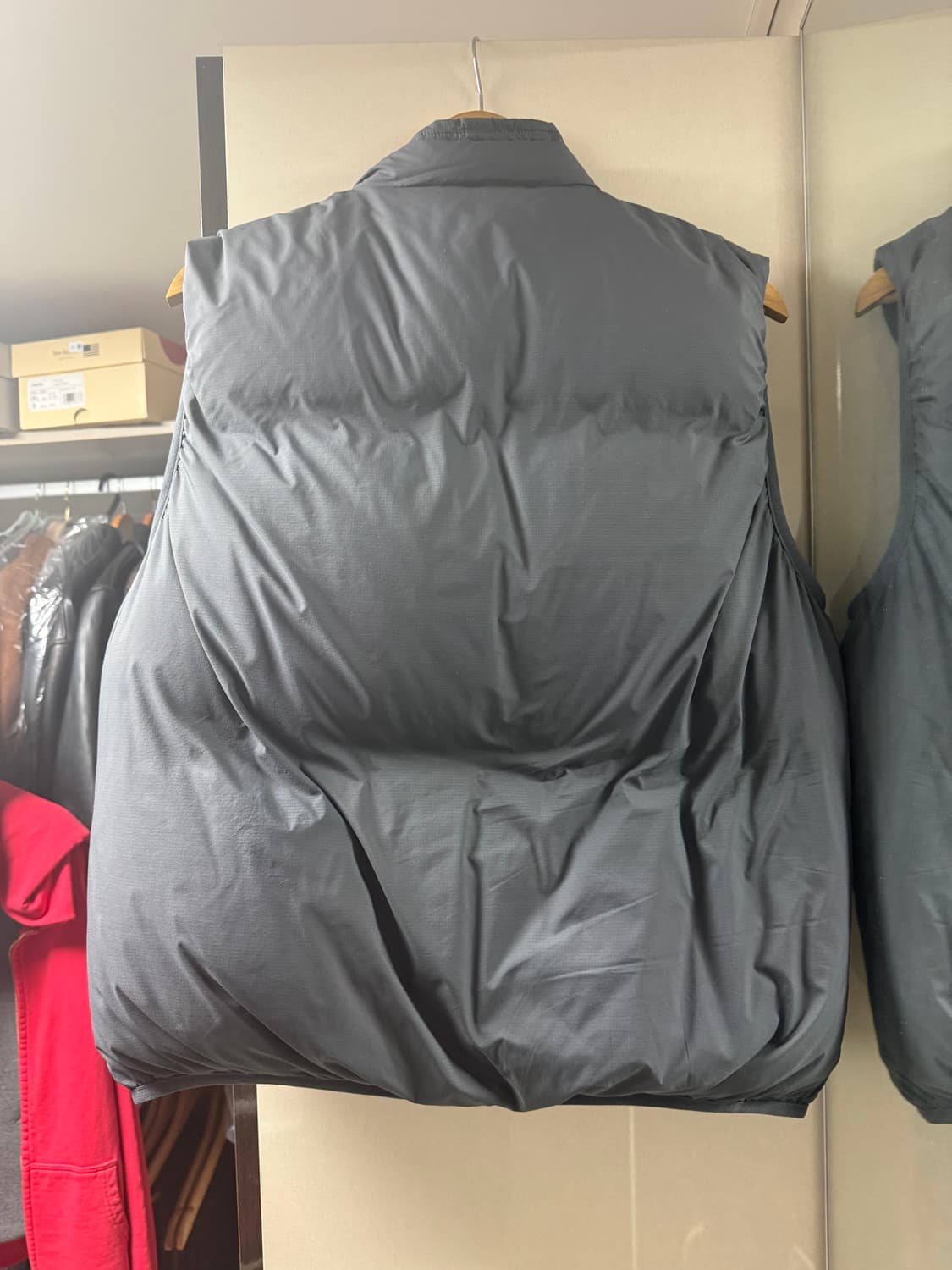 [3사이즈] 더뤡코즈 덕다운 패딩 베스트 상품이미지2