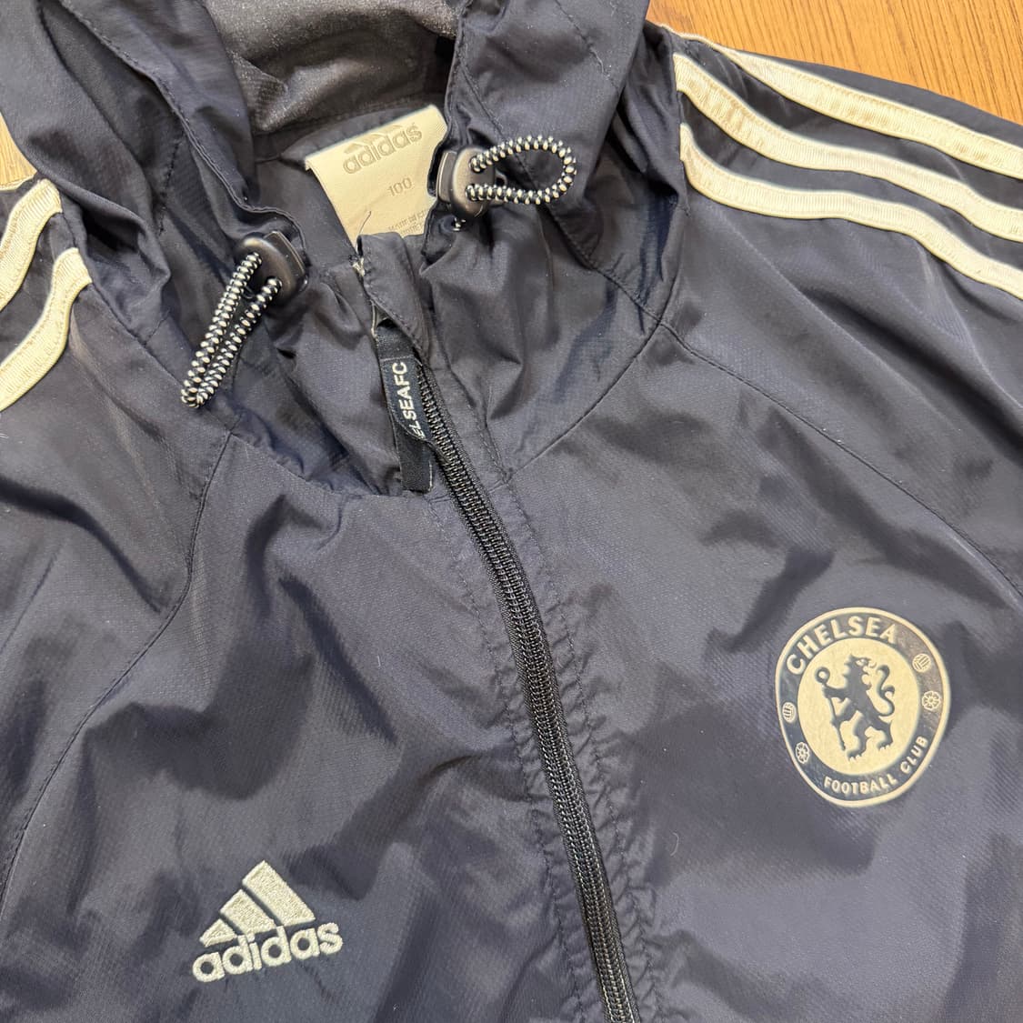 아디다스00‘s 올드스쿨 첼시 바람막이  상품이미지3
