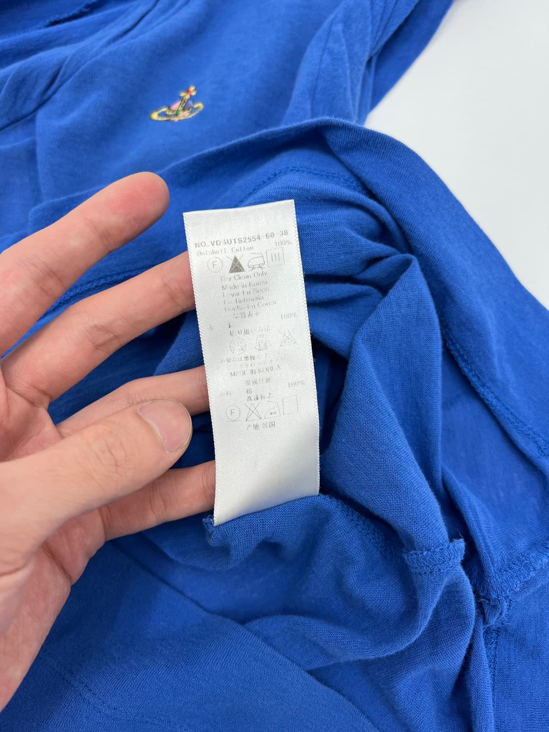 비비안 웨스트우드 스몰로고 슬리브리스 상품이미지5