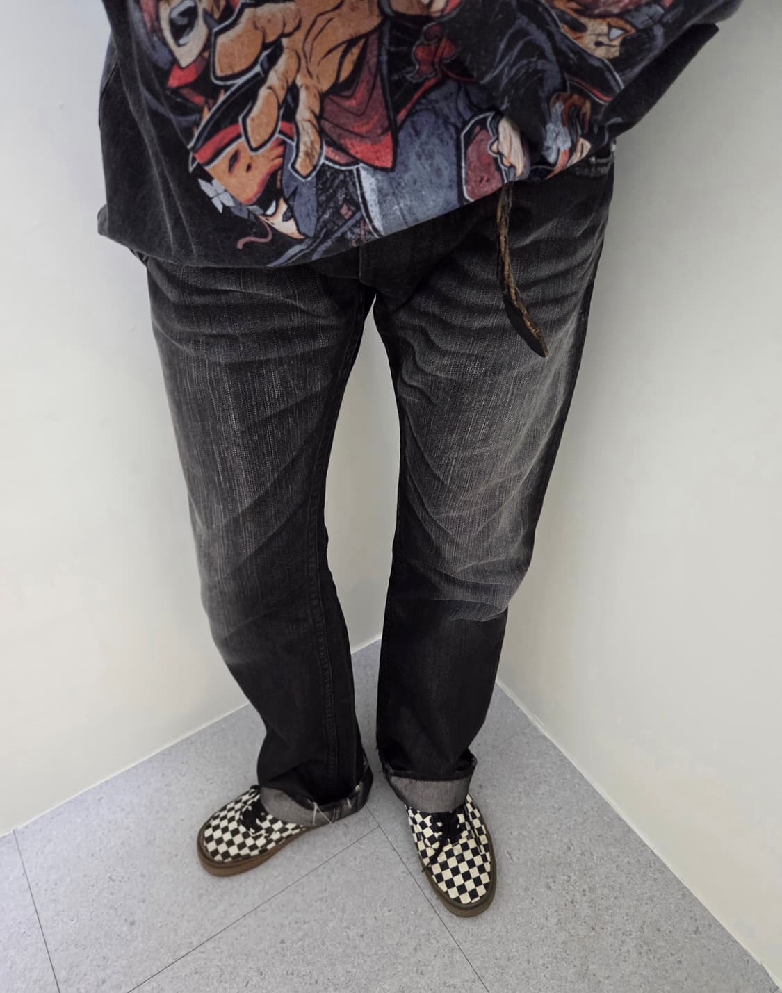 troiso japan 레귤러 핏 블랙 워싱 데님 팬츠 상품이미지2