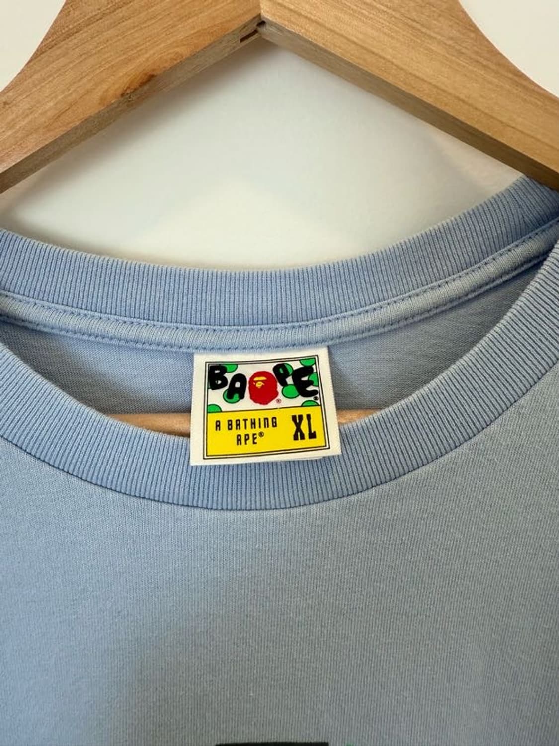 베이프 반팔티 스카이 상품이미지3