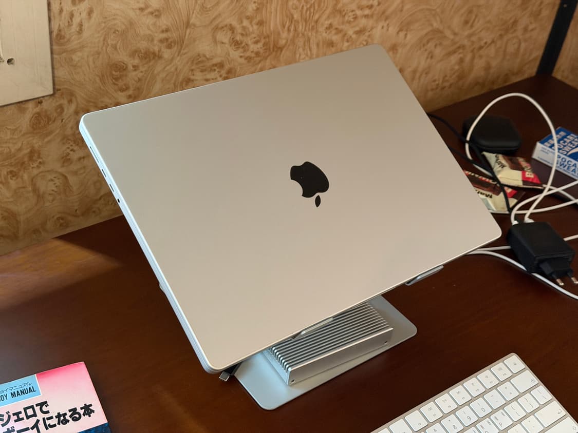 맥북 M1pro 16인치 16gb 512gb 상품이미지1