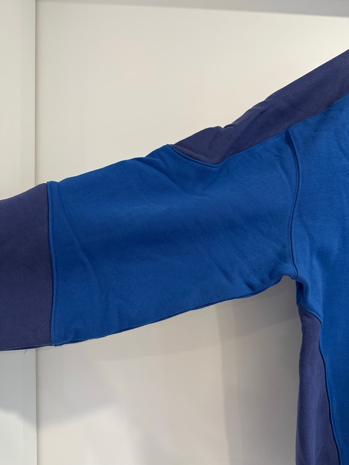 데우스 투어링 크루 맨투맨 L사이즈 판매 상품이미지6