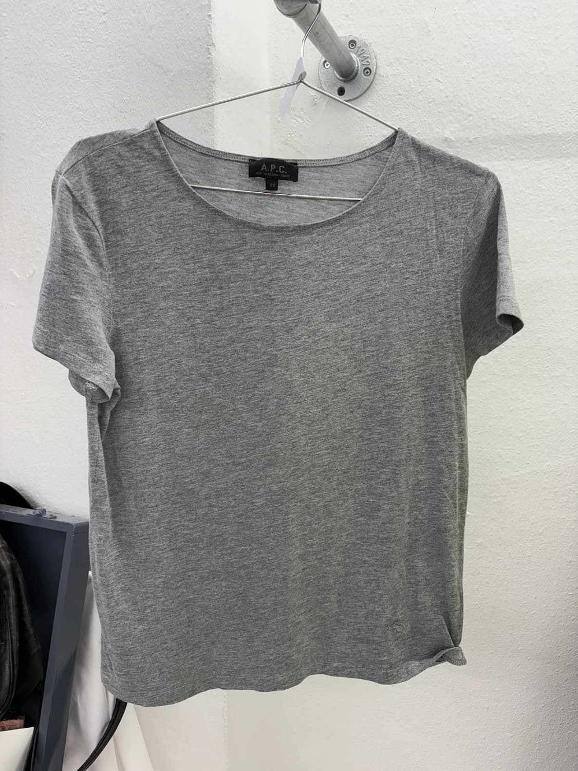 아페쎄 그레이 반팔티셔츠 상품이미지1