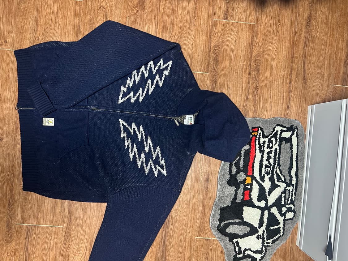 디스이즈네버냇 그레이트풀 니트 집업 엓라 상품이미지1