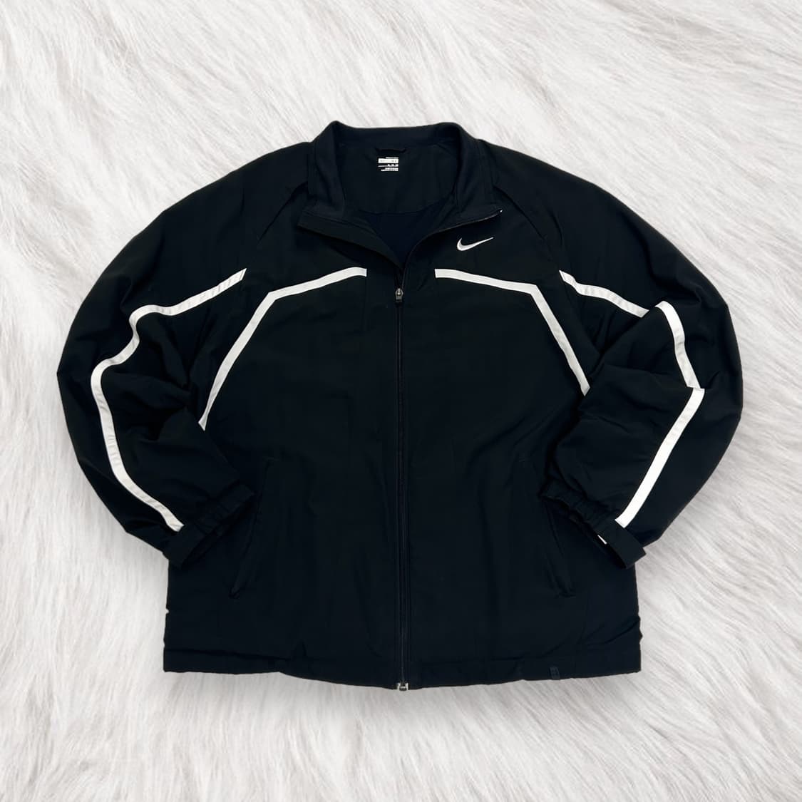 나이키 블랙 바람막이 상품이미지5
