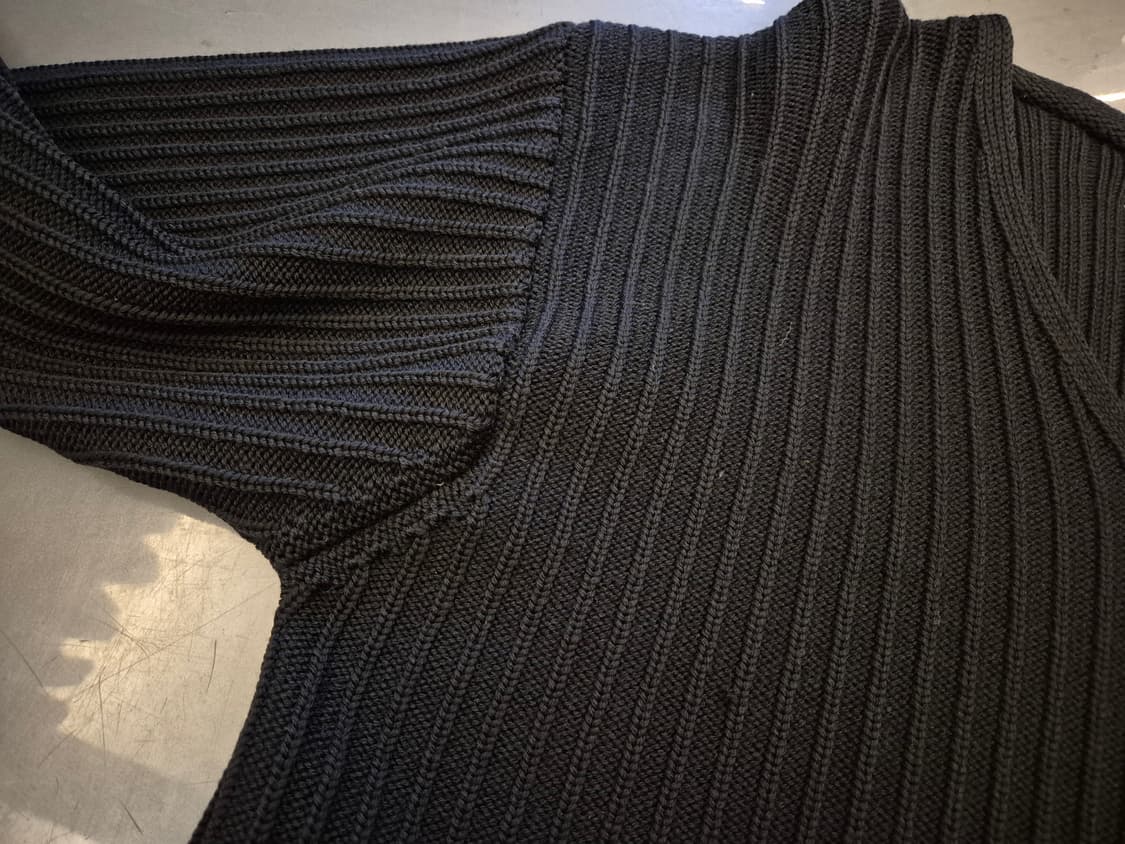 90s C.P COMPANY 헤비코튼 브이넥 니트 상품이미지4