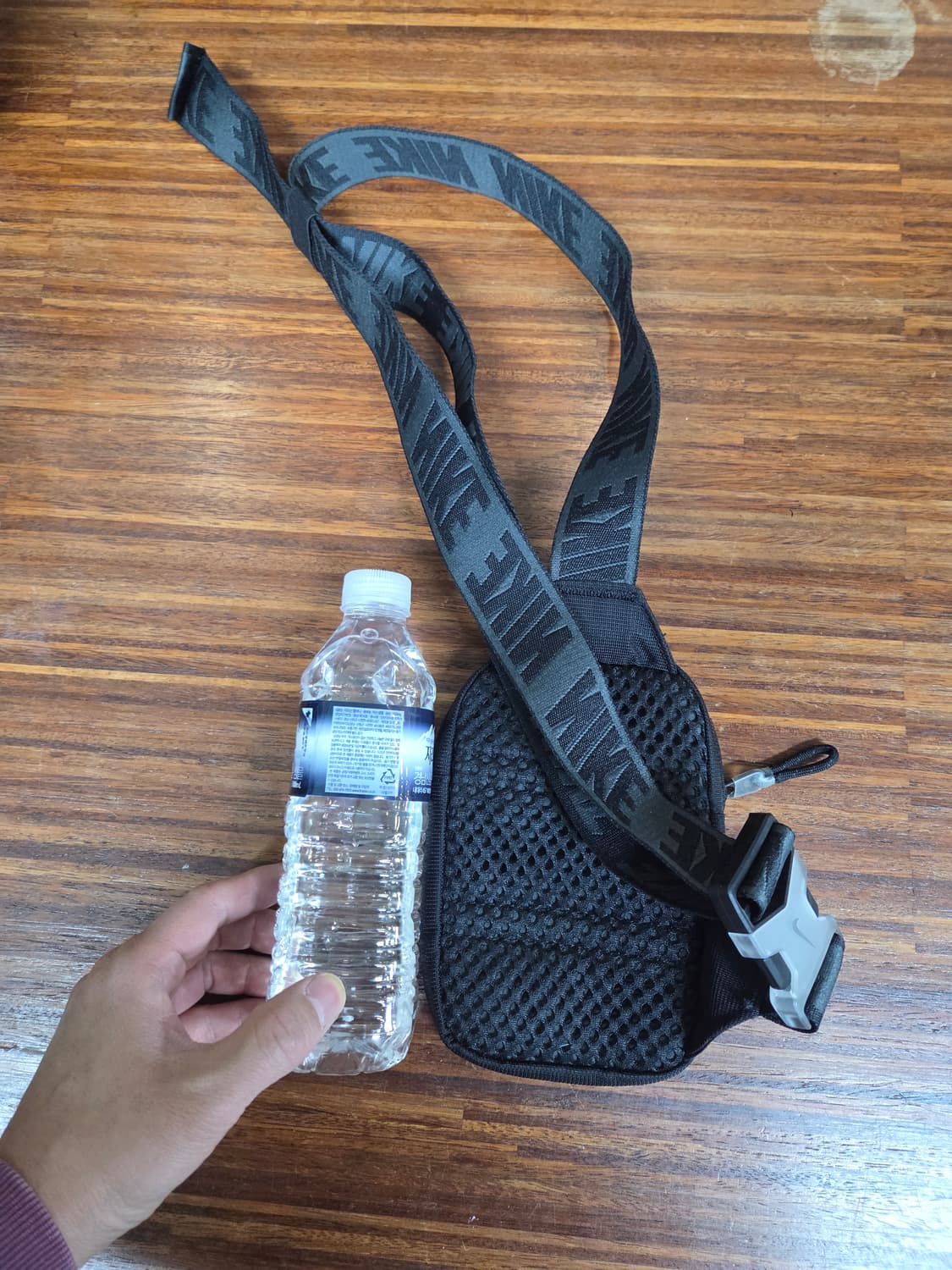 나이키 에센셜 미니 크로스백  상품이미지2