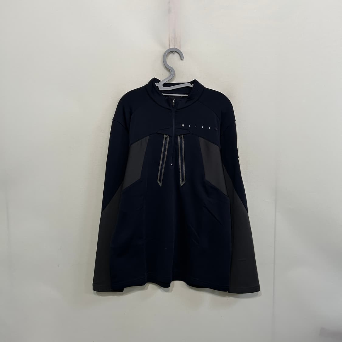 밀레 남성 기모 반집업 티셔츠 105 상품이미지1