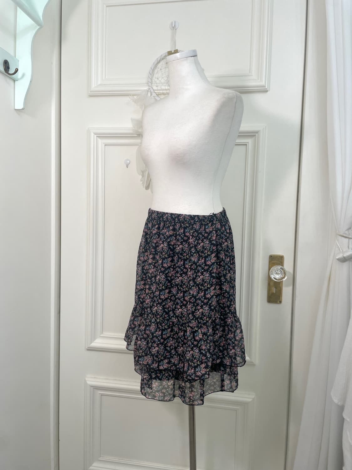 black flower ruffle banding midi skirt 상품이미지2