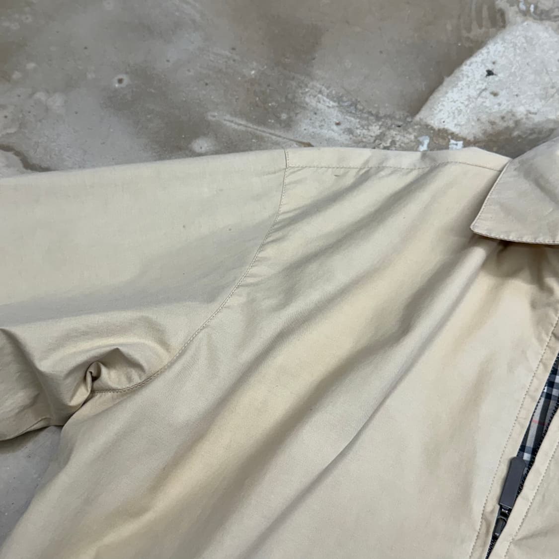 버버리 베이지 블루종 자켓 상품이미지8