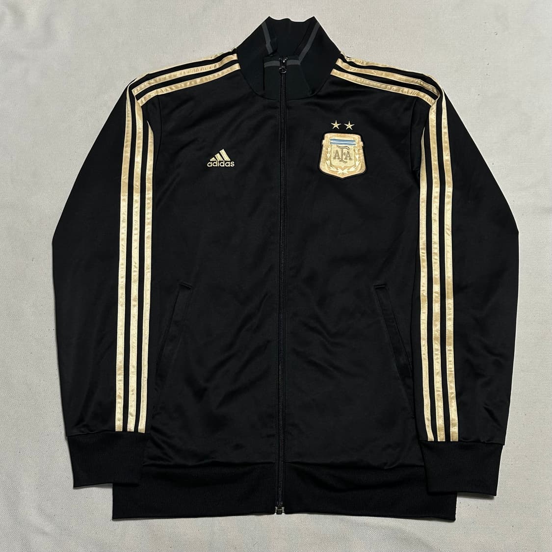 100 아디다스 아르헨티나 골드 삼선 블랙 트랙탑 상품이미지2