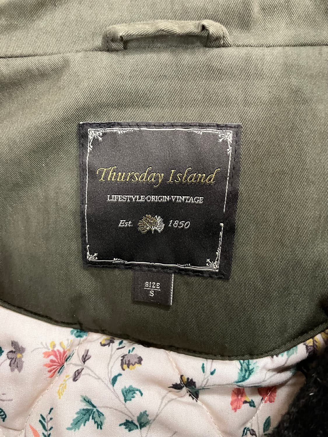 써스데이 아일랜드 빈티지 퀼팅 야상 패딩 S 상품이미지8