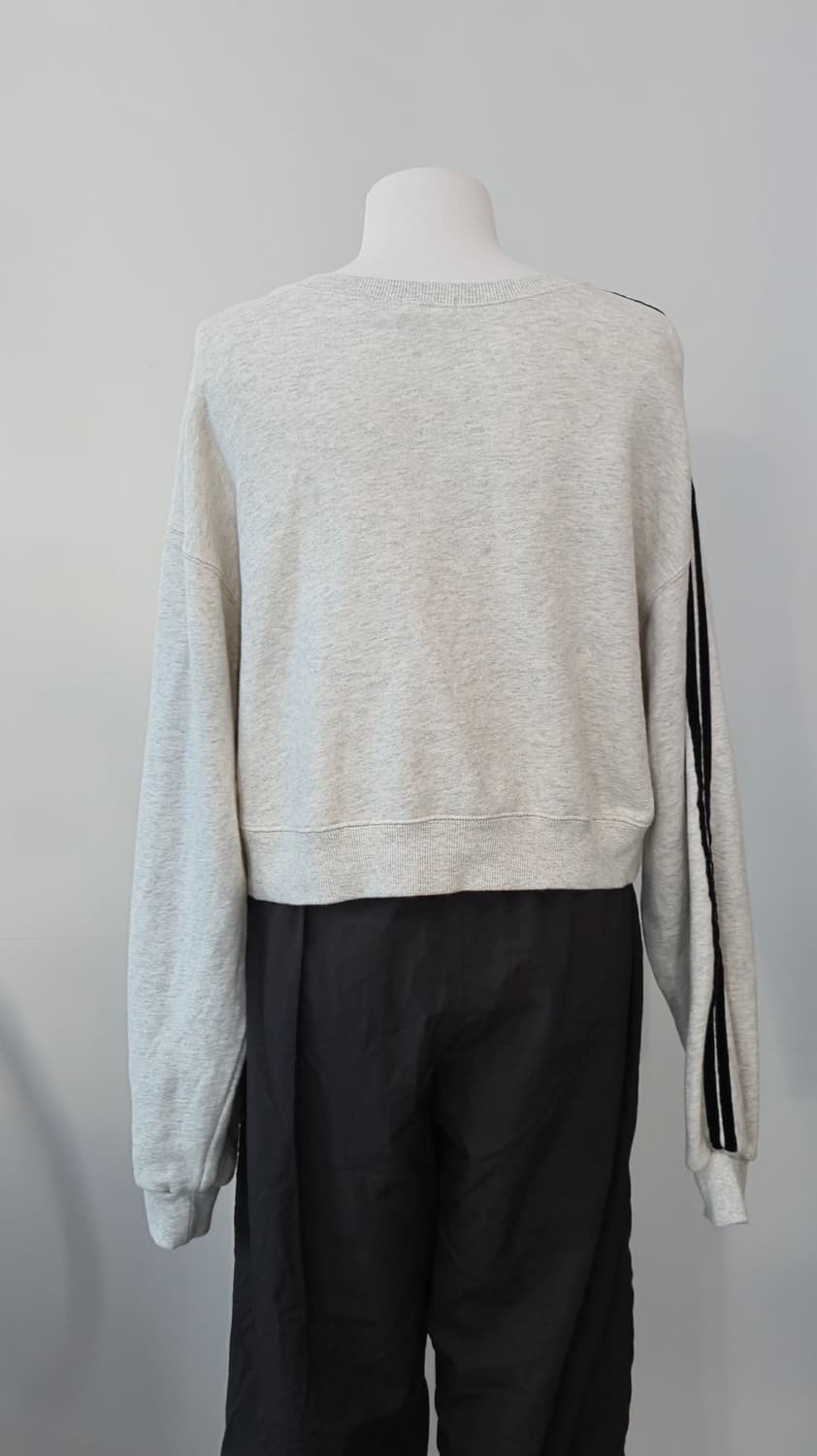 크롭 아이보리 맨투맨  상품이미지3