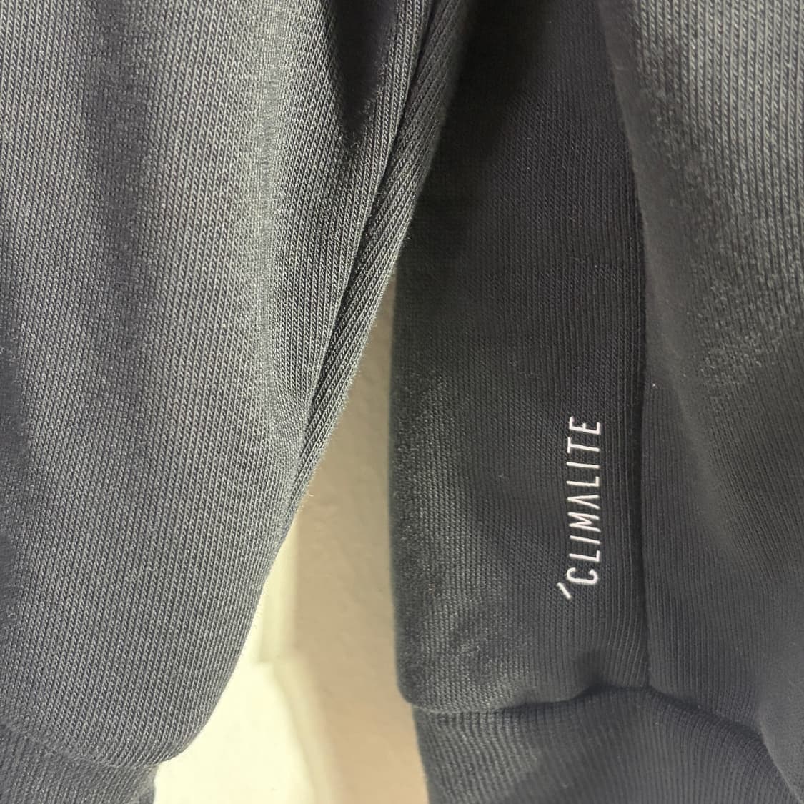 아디다스 블랙 후드티 (무료배송) 상품이미지2