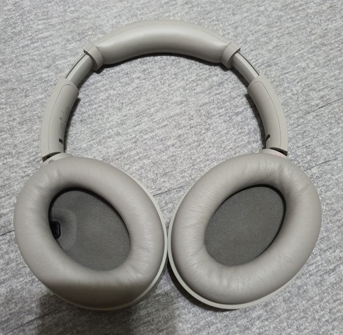 소니 WH-1000XM4 헤드폰 상품이미지5