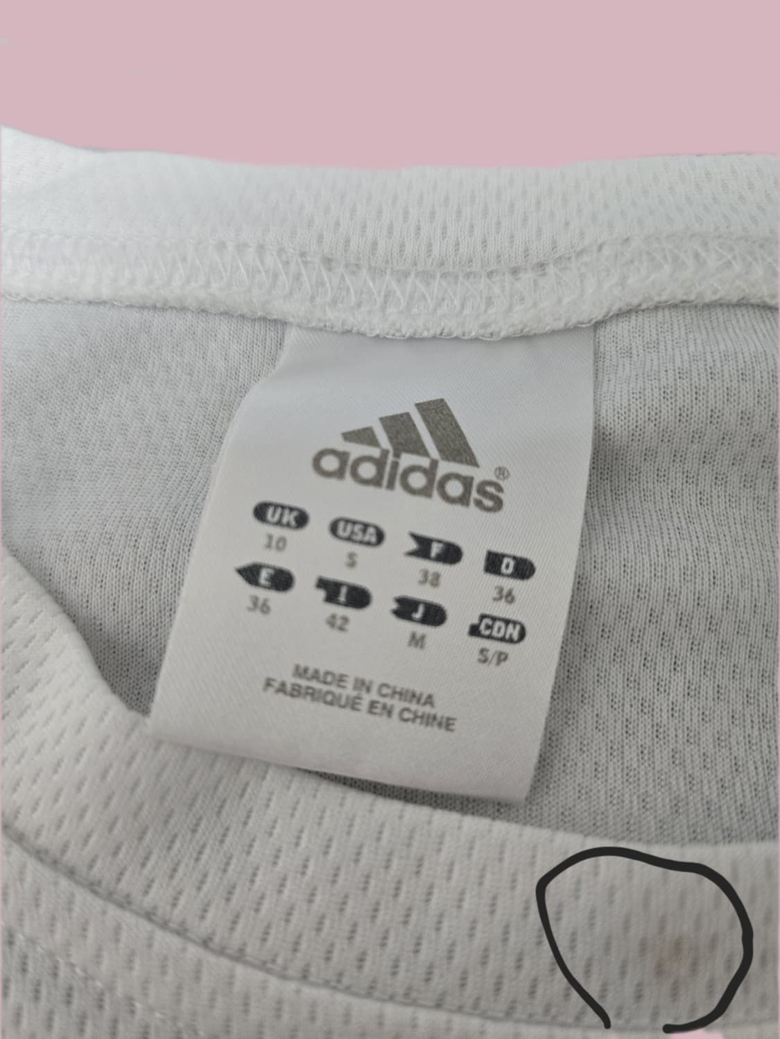 딸기우유 아디다스 슬림핏 흰핑 반팔 상품이미지3