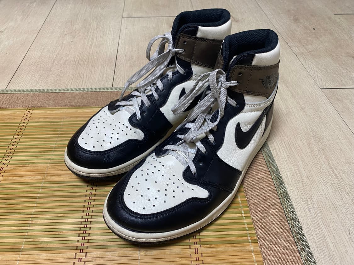 [NIKE] 나이키 에어조던 1 하이 다크모카 265사이즈 상품이미지1