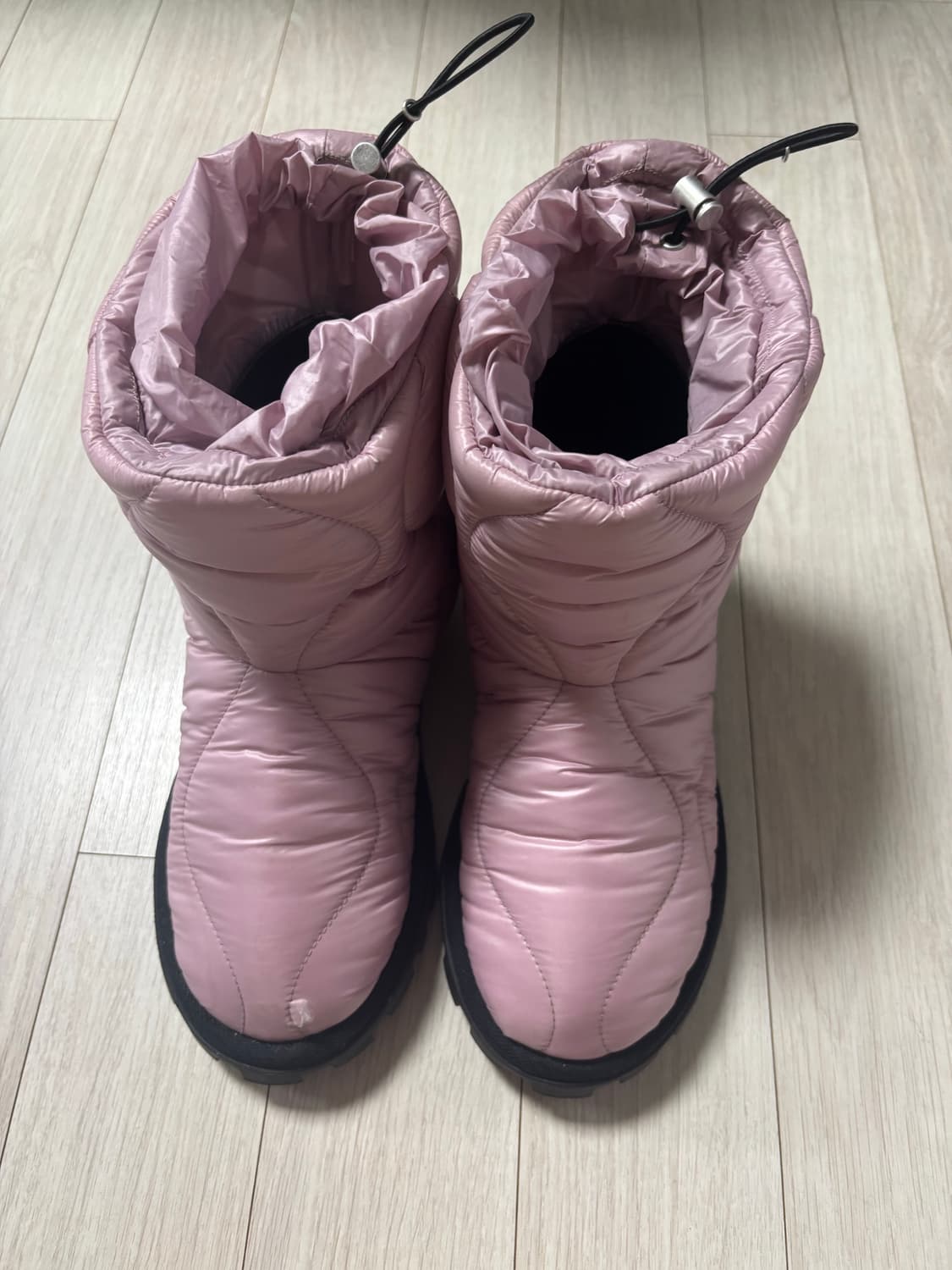 미우미우 패딩 부츠 사이즈 38 상품이미지1