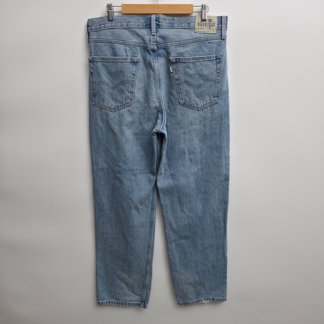 [34/32] 리바이스 실버탭 루즈핏 데님 팬츠 상품이미지3