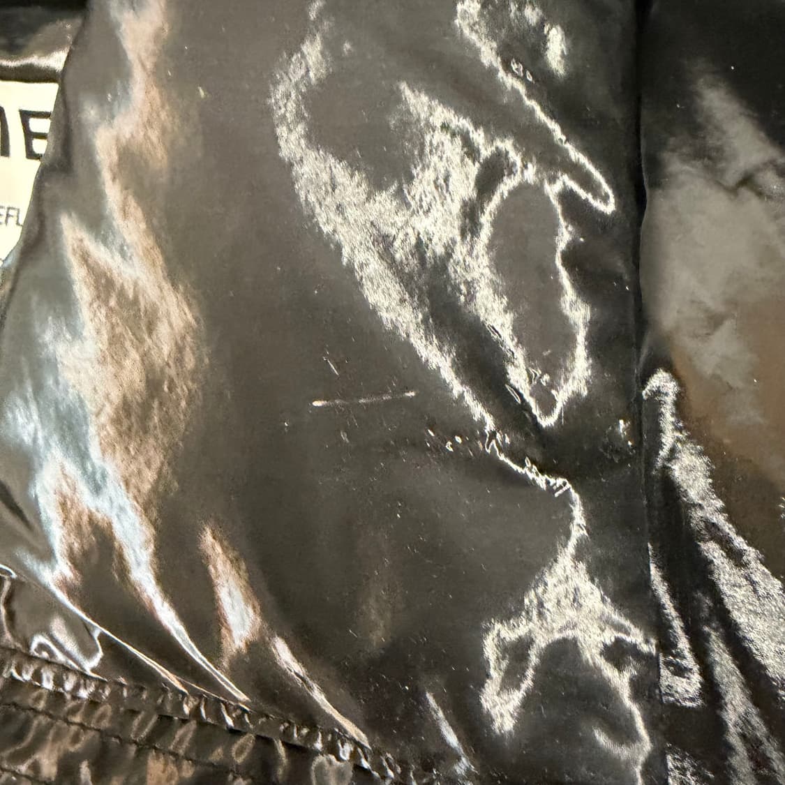 YIE YIE 이에이에 패딩 블랙 화이트  상품이미지2