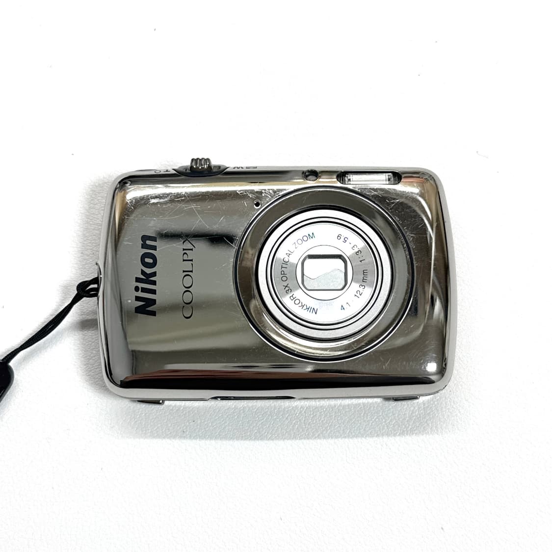 니콘 쿨픽스 S01 nikon coolpix 실버 상품이미지1