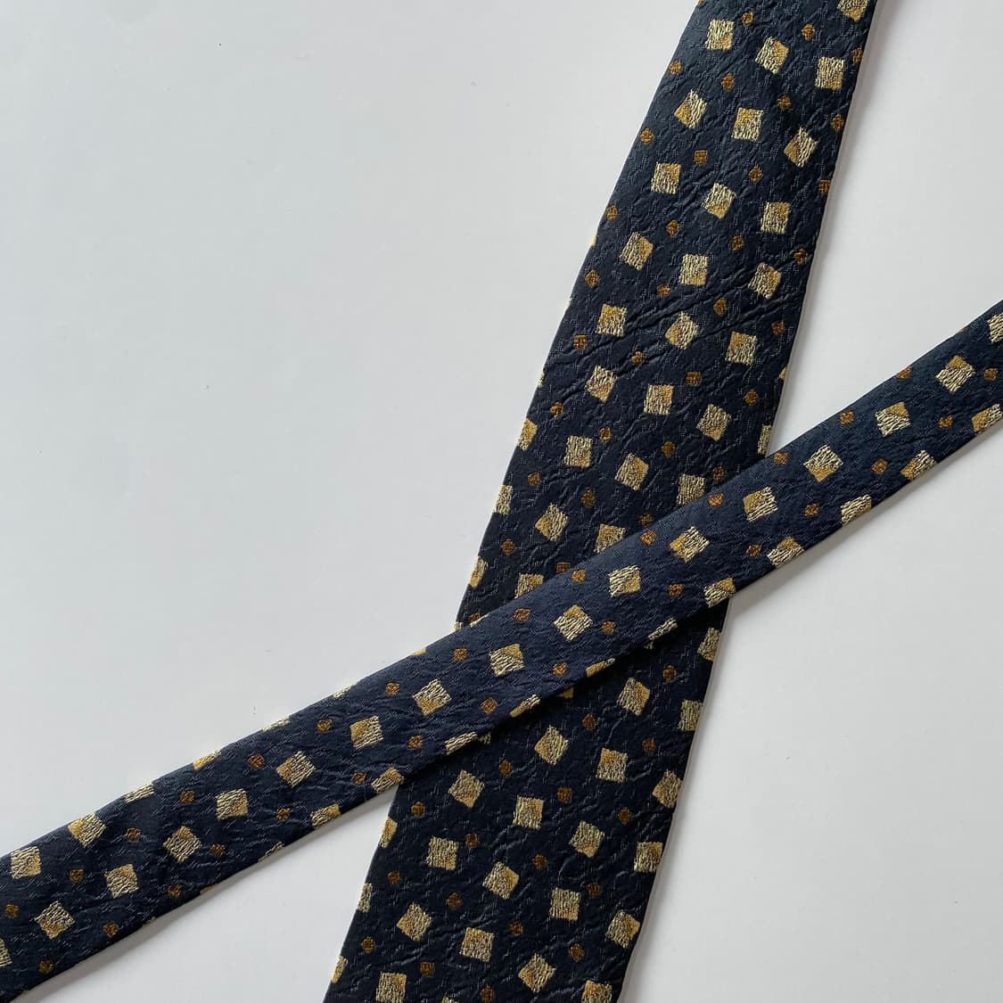 이세이미야케 정품 명품넥타이 (isseymiyake) 상품이미지4