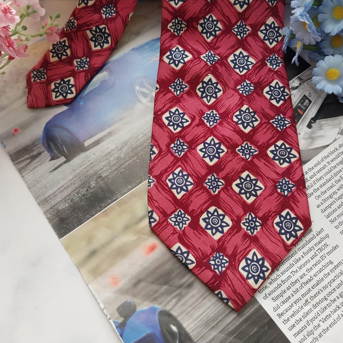 입생로랑 실크 진핑크 기하 패턴 넥타이 9.4cm A+등급 K1562
 상품이미지3