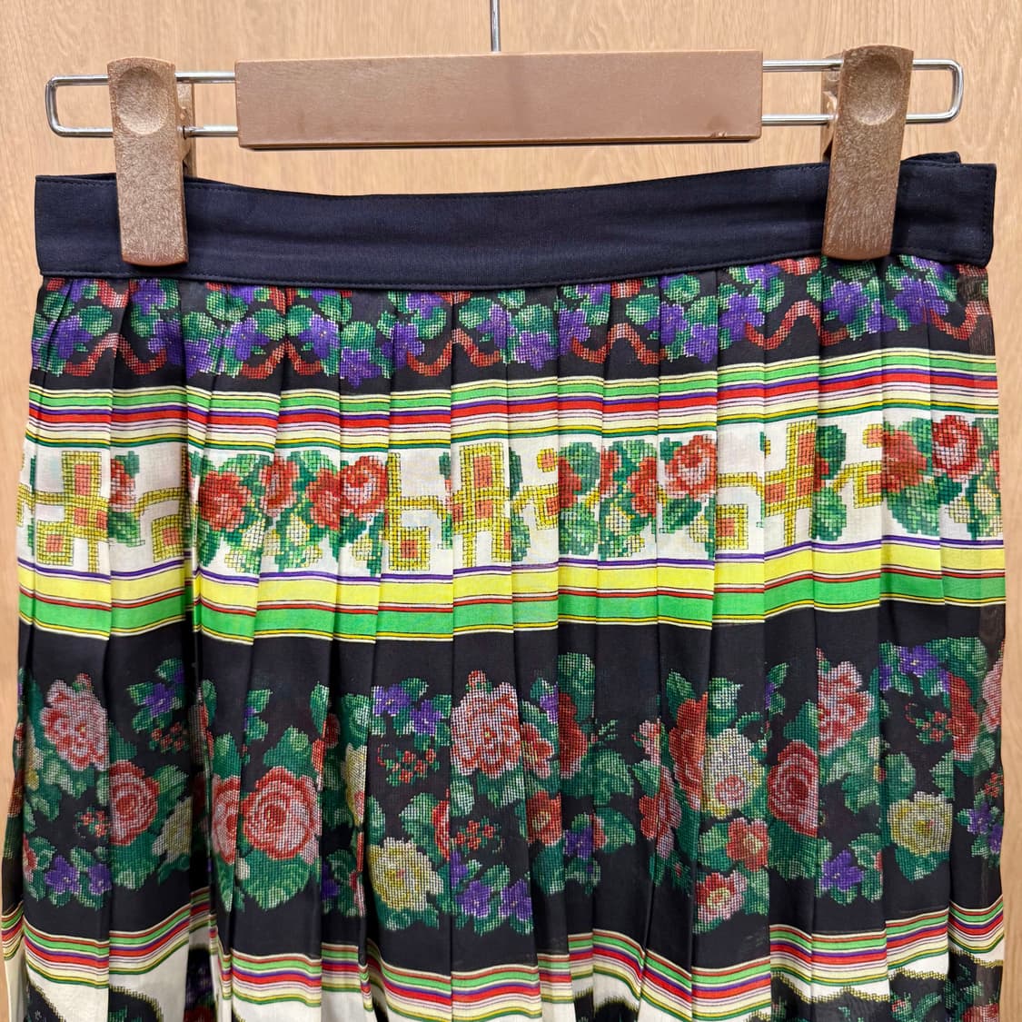 베르사체 쿠튀르 플리츠 미니 스커트 플로럴 바로크 믹스 패턴 상품이미지4