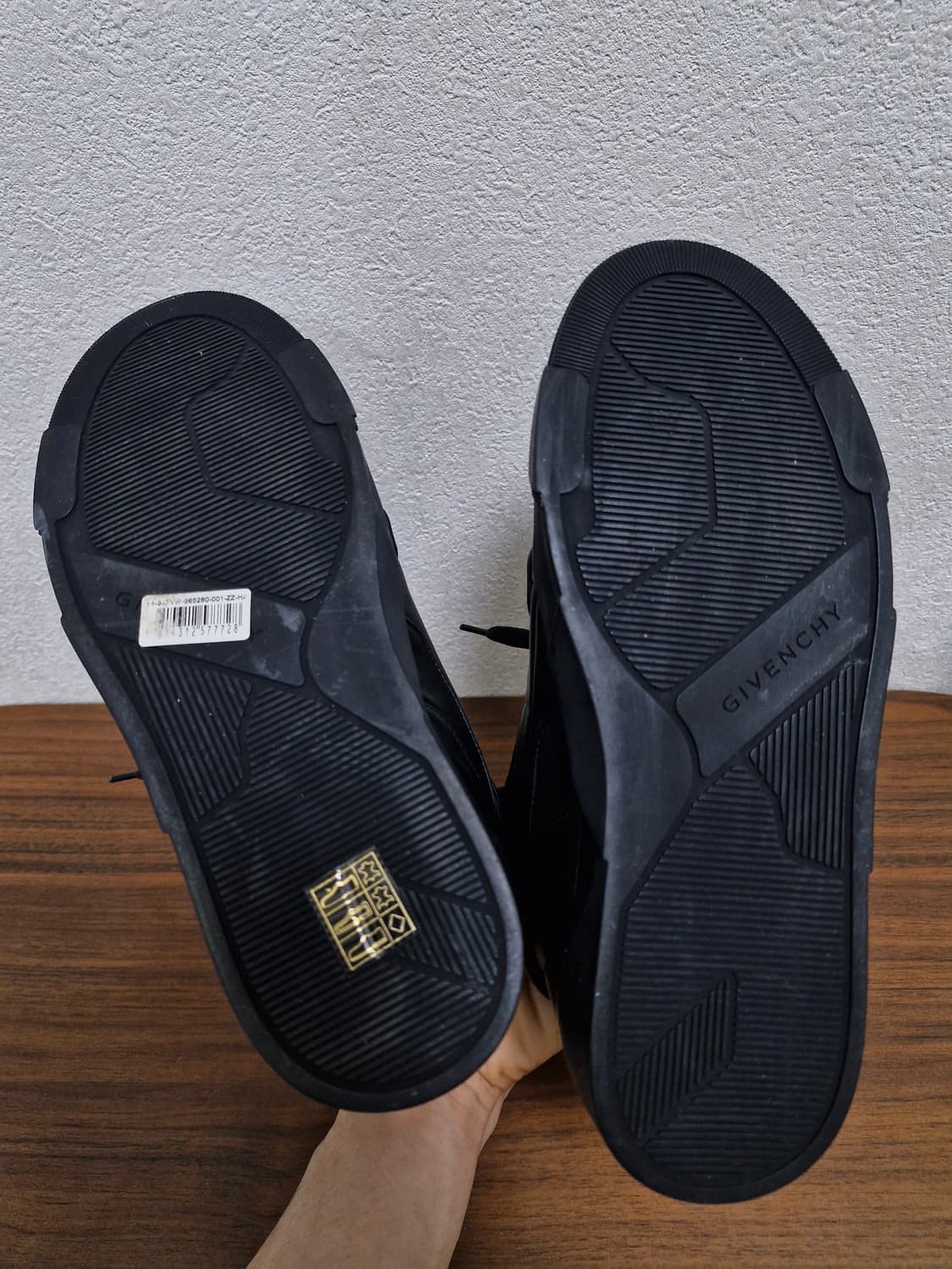 [35] 지방시 타이슨 스타 하이탑 스니커즈 상품이미지10