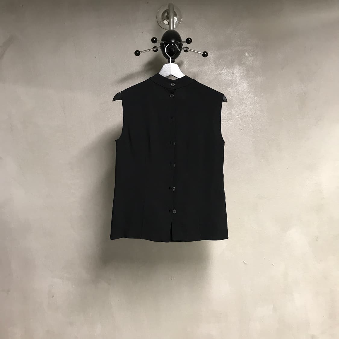 프라다 슬리브리스 블라우스 40(W) 상품이미지7